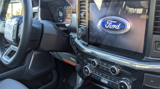 2021年福特F-150内部照片揭示了SYNC 4触摸屏信息娱乐系统
