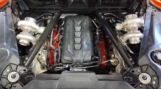 C8 Corvette获得精准的双涡轮增压器