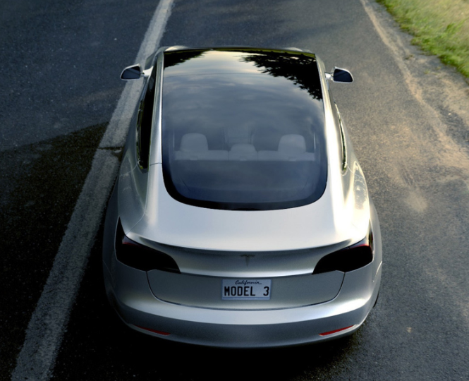 埃隆·马斯克（Elon Musk）只需更新即可使特斯拉成为最好的汽车