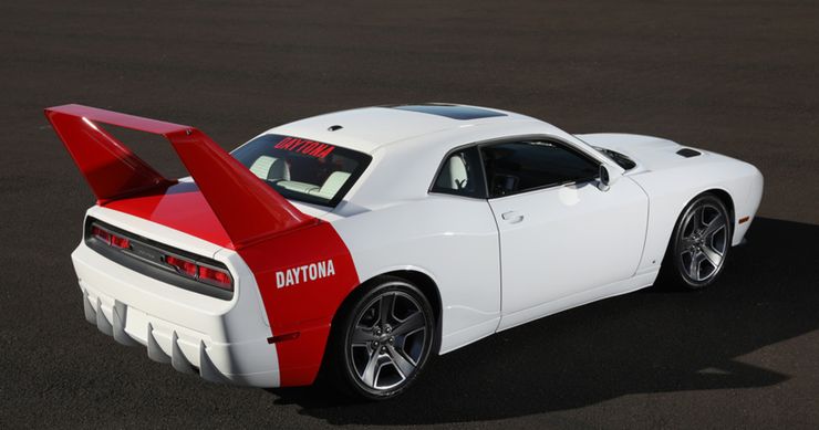 2013 Challenger装扮成1969 Charger Daytona拍卖