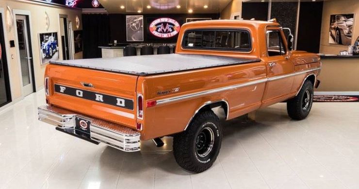 橙色粉碎！低里程1971年福特F100 4X4肯定要