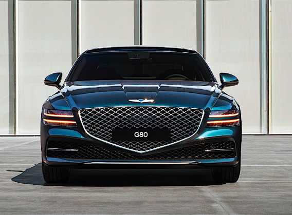 新款2021 Genesis G80豪华轿车的价格非常具有竞争力，起价47,700美元