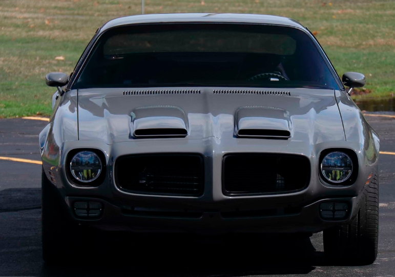 庞蒂亚克Pontiac Firebird Restomod运动型LS3