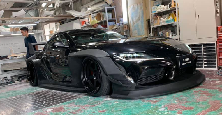 2020年丰田Supra看起来像蝙蝠车