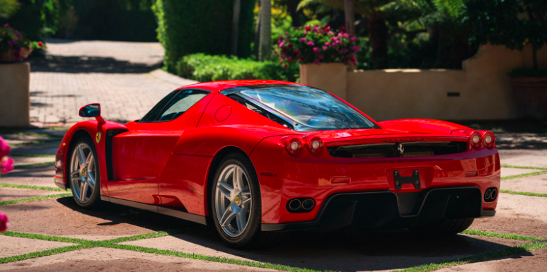 2003法拉利·恩佐（Ferrari Enzo）刷新在线拍卖的世界纪录