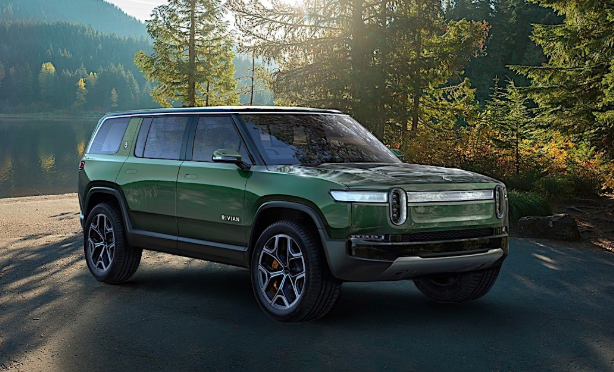 Rivian R1T广告是关于家庭娱乐的一切