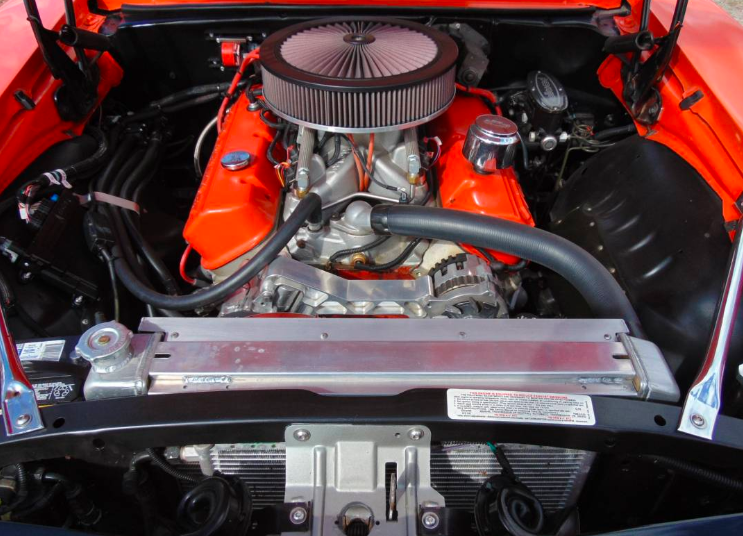 这款雪佛兰Camaro RS / SS装了一个怪物引擎