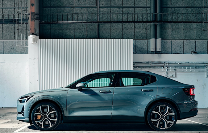 Polestar 2 Performance Pack是您如何以5,000美元的价格打造酷炫的EV甚至更酷的设备