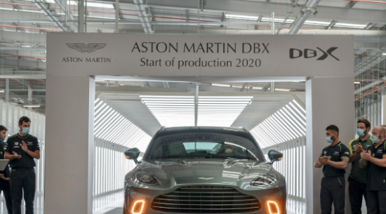 阿斯顿·马丁至关重要的DBX SUV的首批客户实例下线