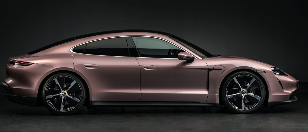 2021年保时捷Taycan RW比特斯拉Model S贵