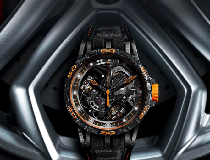 兰博基尼（Lamborghini）和罗杰·杜比（Roger Dubuis）推出Lambo灵感时计