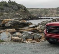 2021年雪佛兰Silverado，GMC Sierra可能不会进行内部升级