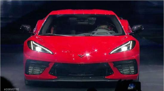 通用汽车建议车主为C8 Corvette Frunk行驶时的开门而责备