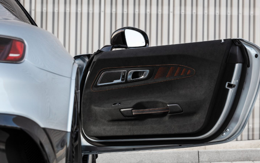 2021 Mercedes-AMG GT Black Series正式搭载平面LS2发动机