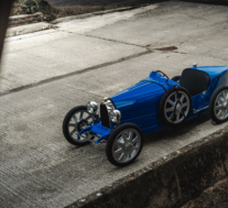 开始生产3：4规模的Bugatti Baby II，成本高达69,000美元