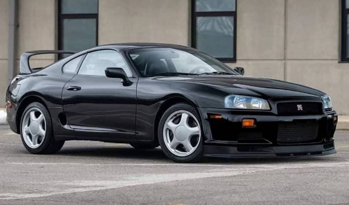 丰田Supra GT-R看起来像是超级跑车