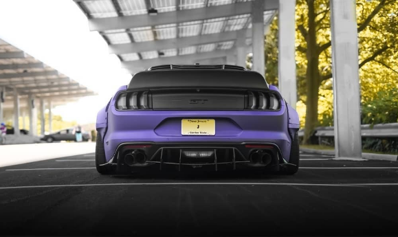 福特野马“紫色派”是宽体GT