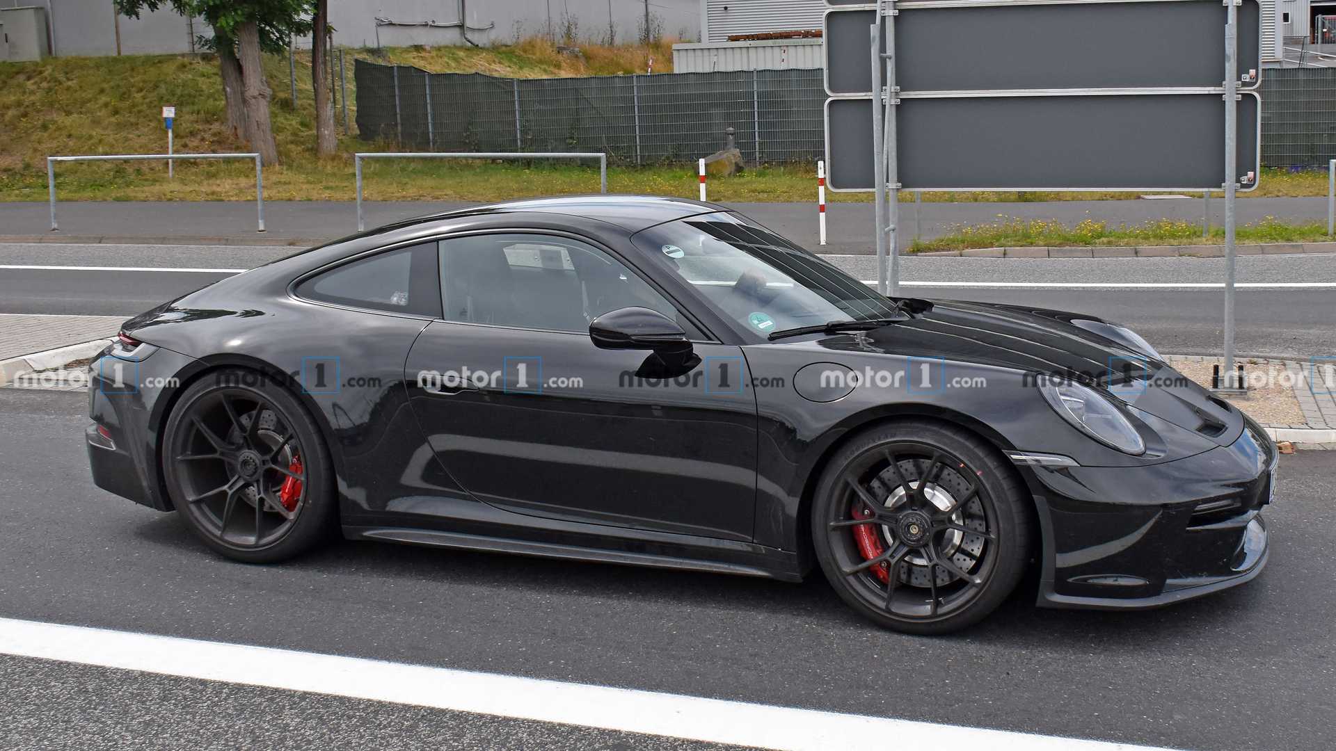 保时捷911 GT3 Touring Spied进行最终测试