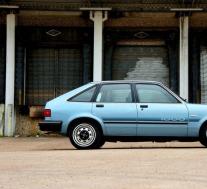 令人惊讶的是，1986年的庞蒂克1000在休斯敦待售
