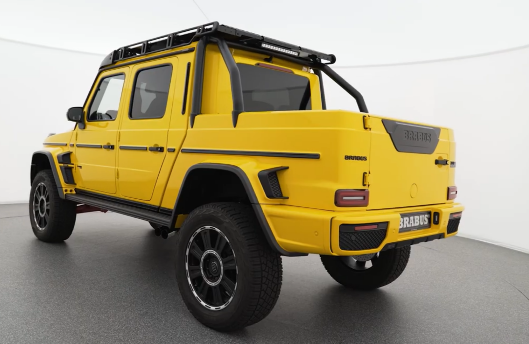 Mercedes-AMG G63皮卡是黄色的冒险出租车