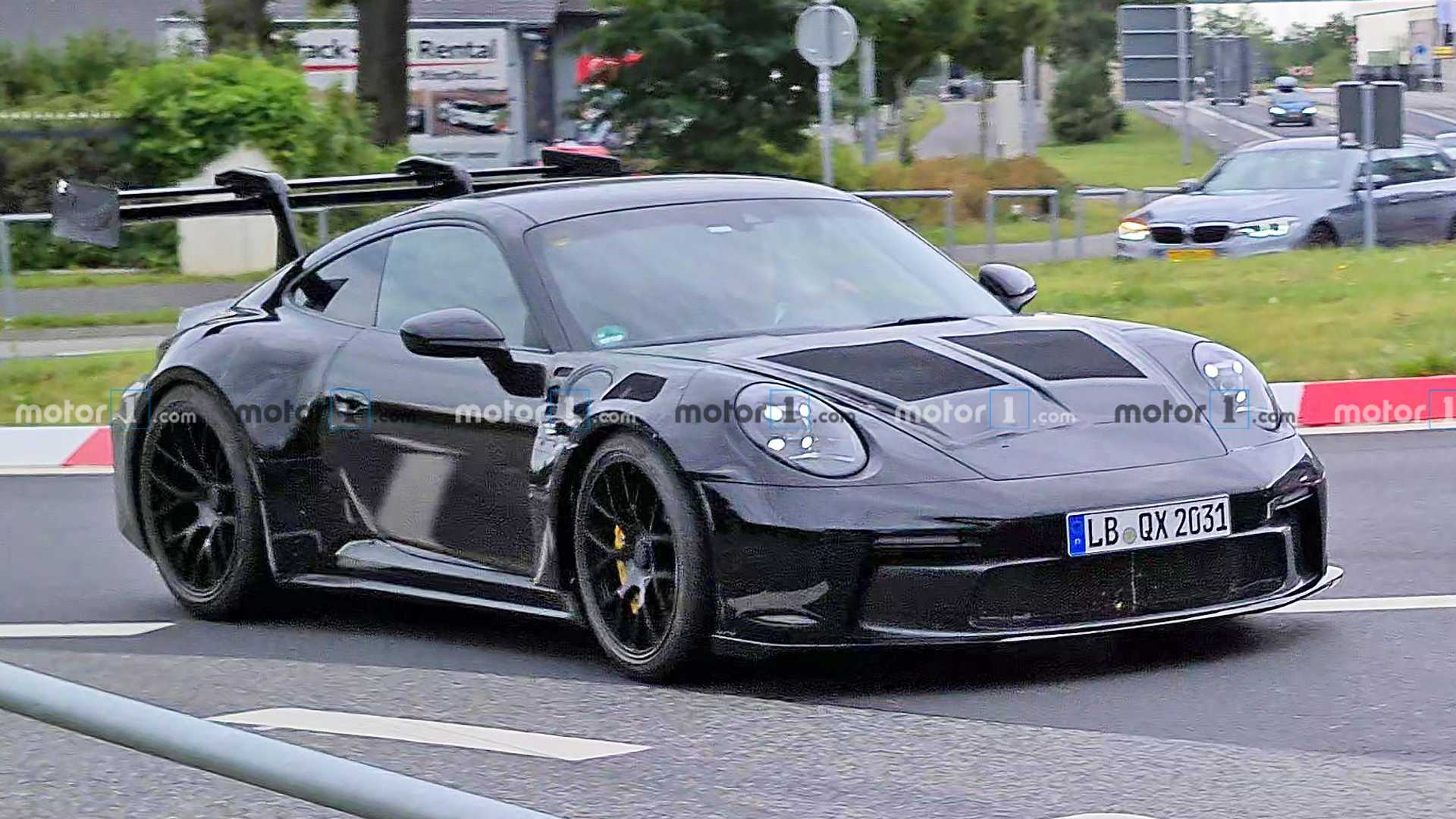 下一代保时捷911 GT3 RS可能出现在大街上