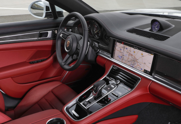 2021年保时捷Panamera更新后的范围包括新的4S  E-Hybrid和Turbo