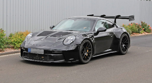 新款992保时捷913 GT3 RS出现在路上