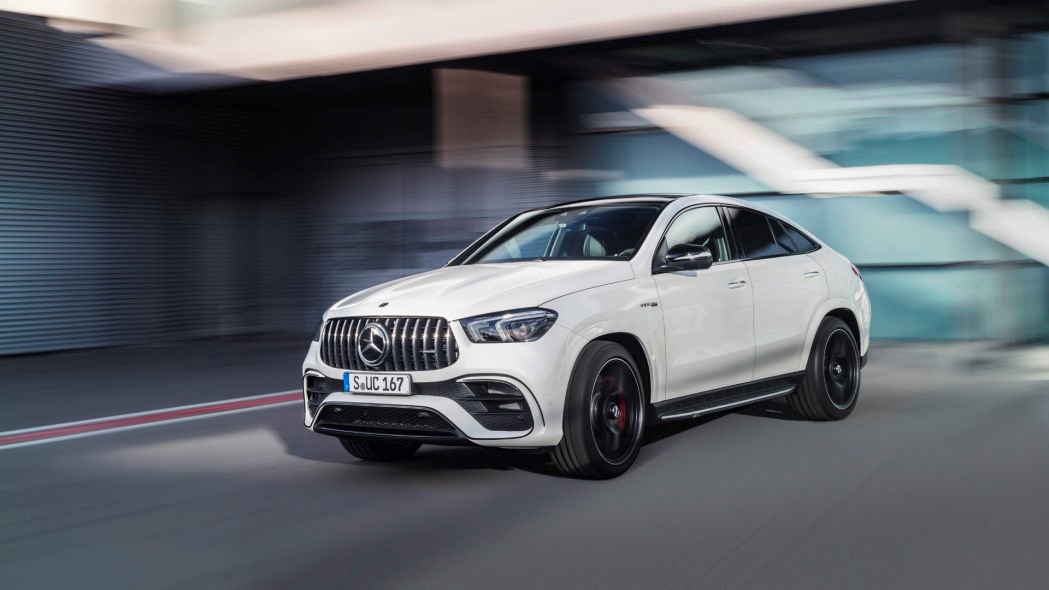 2021梅赛德斯-AMG GLE 63 S性能更好，价格也更高