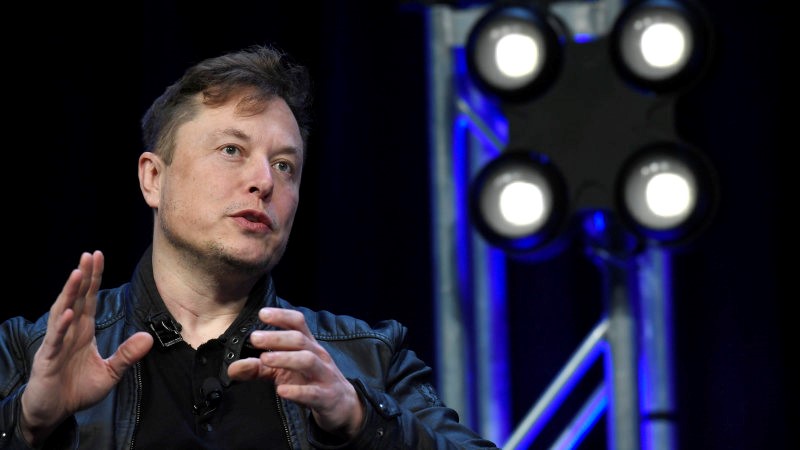 伊隆·马斯克（Elon Musk）暗示在特斯拉电池节之前电池容量会增加