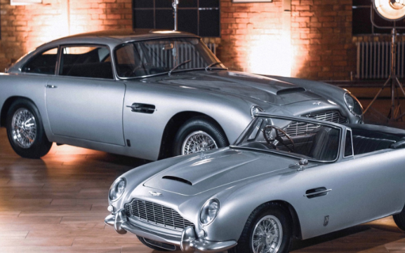 阿斯顿·马丁（Aston Martin）DB5 Junior是一款儿童车，价格与宝马3系一样高