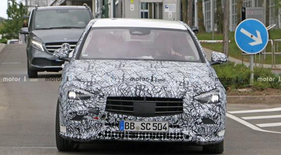 梅赛德斯-奔驰确认2021年将推出新的C级轿车和S豪华轿车