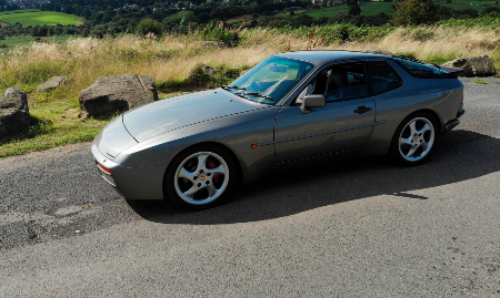 保时捷944 Turbo S成为真正的公路跑车