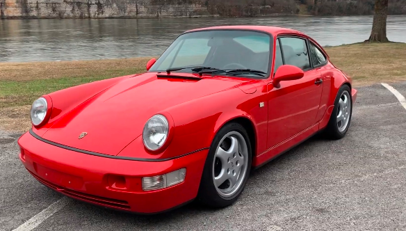 保时捷911 Carrera RS双门轿跑车售价$ 247,964