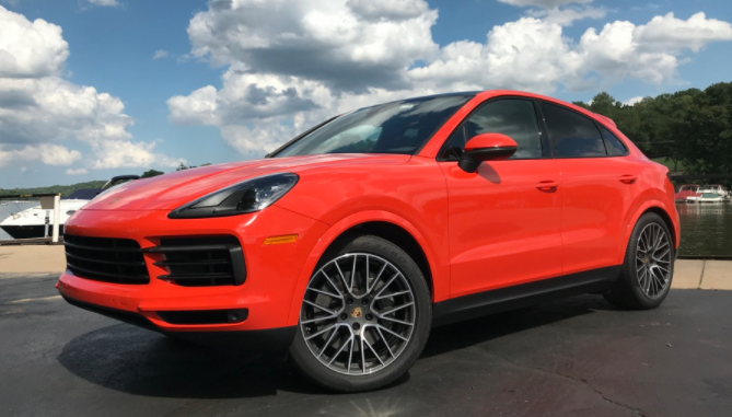 2020年保时捷Cayenne Coupe S与2020年宝马X6 M50i：20万美元的性能跨越之战