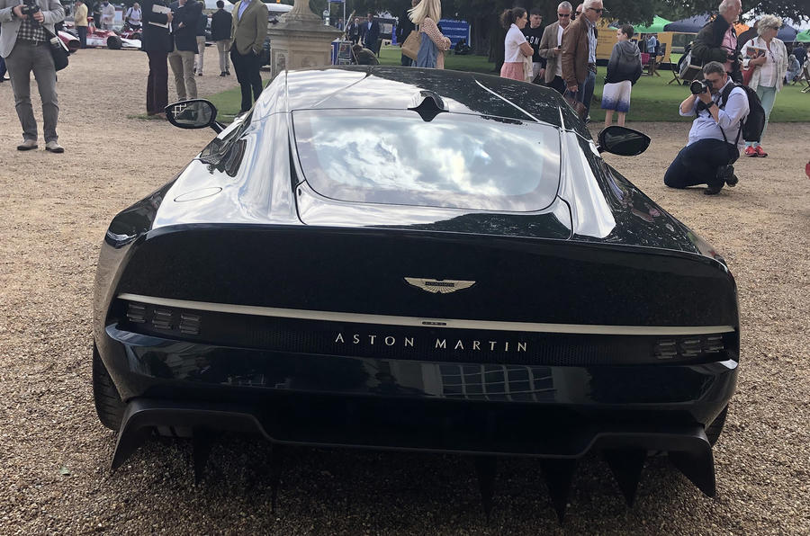 一次性的阿斯顿·马丁·维克多是合法的V12超级跑车