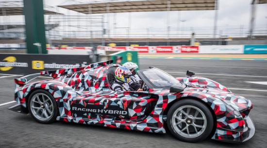 丰田GR超级运动超级跑车在勒芒公开亮相