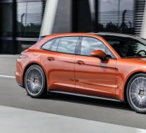 新款保时捷Panamera Turbo S E-Hybrid即将面世