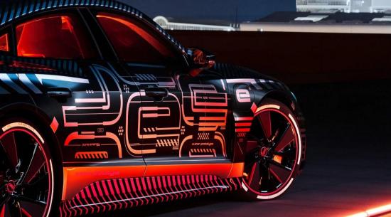 2021年奥迪E-Tron GT在大型图片库中被嘲笑，热的E-Tron GT RS变体已确认