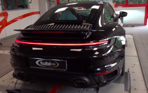 2021年保时捷911 Turbo S改装了Tubi风格的排气装置