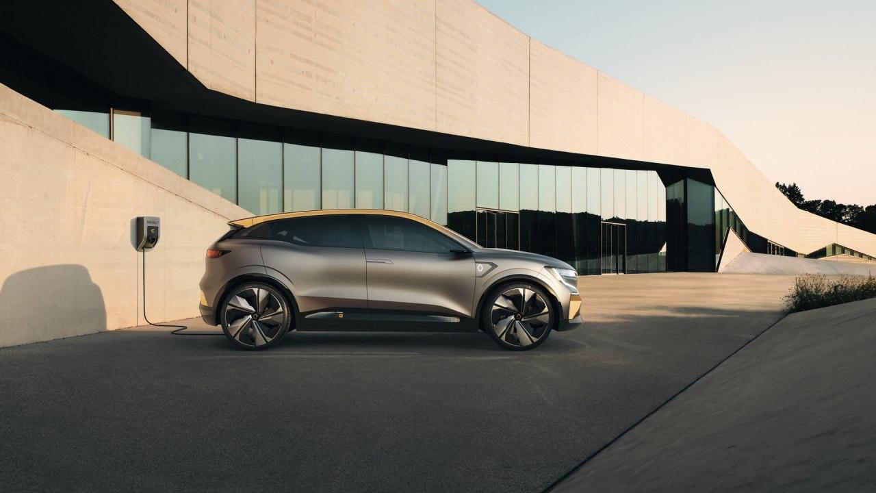 雷诺Megane的新eVision概念车将预览明年的电动掀背车