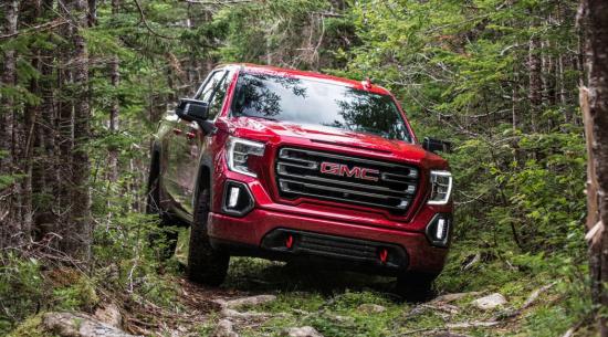 2021 GMC Sierra 1500评测 ，更多牵引同一辆卡车