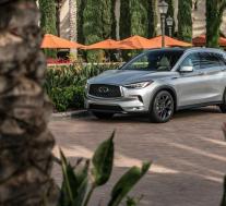 2021英菲尼迪QX50是获得黑色外观包装的最新车型