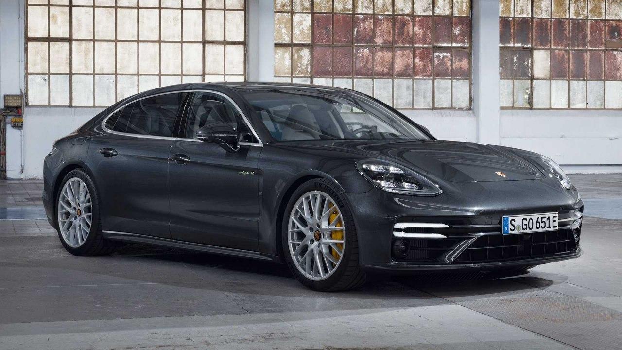 2021保时捷Panamera涡轮增压电动混合动力车首次亮相689 HP