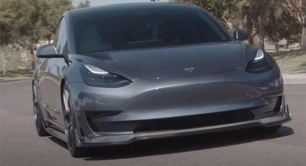 这款碳纤维航空套件为您的特斯拉Model 3快速增添了激情