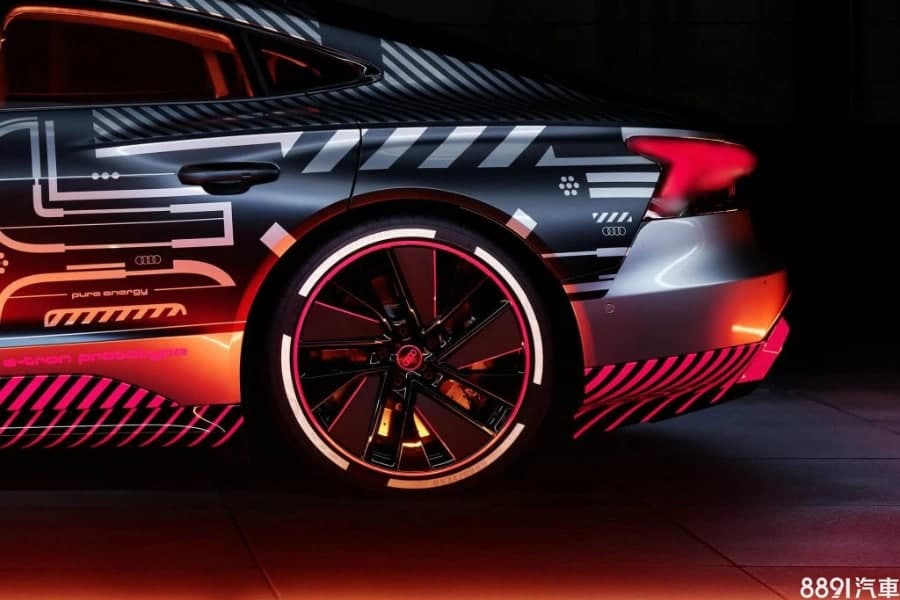 奥迪e-tron GT将有RS版本三马达展现极致性能！