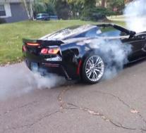 观看Corvette Z06只需10秒即可完成离合器