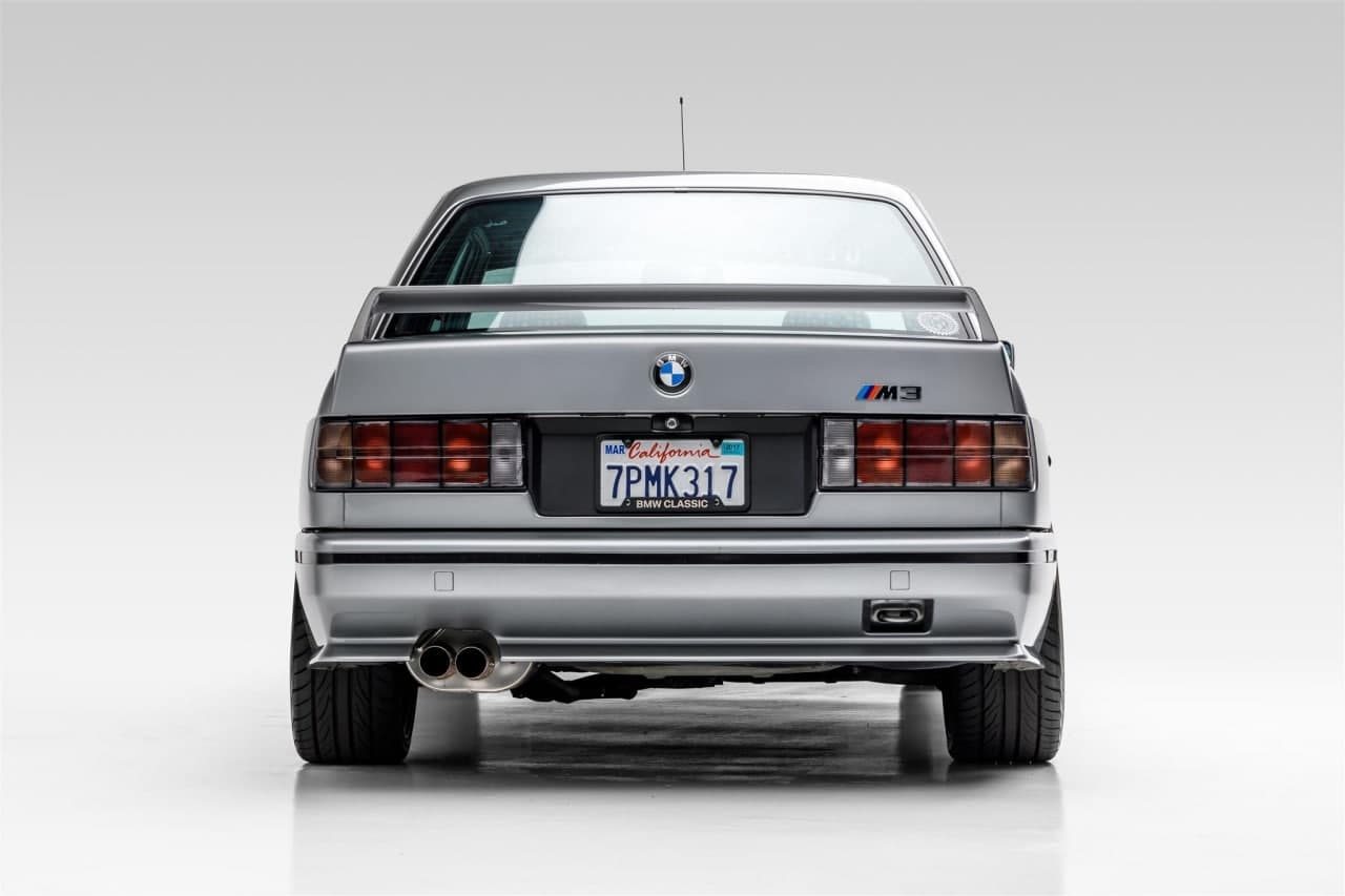 对这款经过修饰的1988年宝马M3的想法（售价为$ 53,000）？