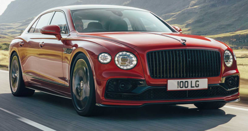 2021年Bentley Flying Spur V8开始生产，可产生524马力