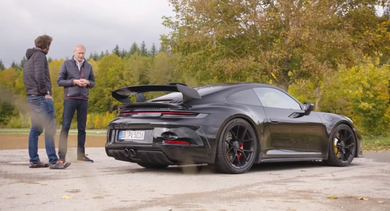 汽车实时看点保时捷GT老板揭示了全新2021年911 GT3的首批细节