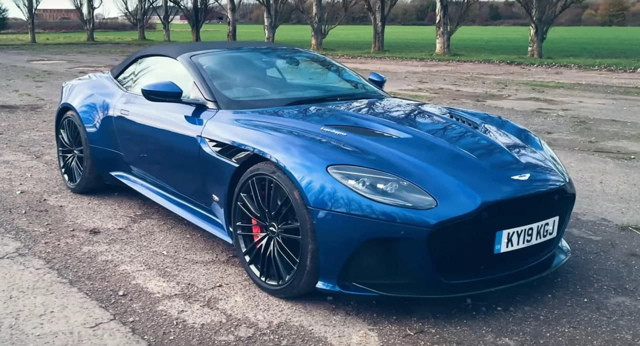 阿斯顿·马丁DBS Superleggera Volante看上去很美味，提供了很多可用的乐趣